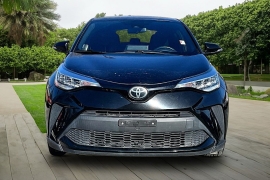 Used 2021  Toyota C-HR XLE FWD at Pre-Owned Plus near San Antonio&comma; TX