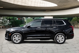 Used 2021  Cadillac XT6 FWD 4dr Luxury at Pre-Owned Plus near San Antonio, TX