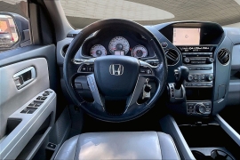 Used 2015  Honda Pilot 4d SUV FWD EX-L w&sol;Nav at Pre-Owned Plus near San Antonio&comma; TX