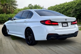 Used 2022  BMW 5 Series 530i Sedan at Pre-Owned Plus near San Antonio&comma; TX