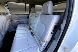 Used 2015  Honda Pilot 4d SUV FWD EX-L w&sol;Nav at Pre-Owned Plus near San Antonio&comma; TX