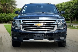 Used 2017  Chevrolet Suburban 4d SUV 4WD LT at Pre-Owned Plus near San Antonio&comma; TX