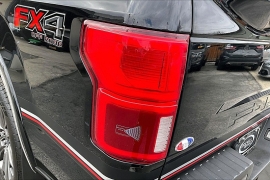 Used 2018  Ford F-150 4WD SuperCrew Lariat 5 1&sol;2 at Pre-Owned Plus near San Antonio&comma; TX