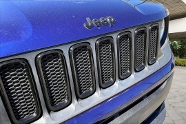 Used 2017  Jeep Renegade 4d SUV FWD Latitude Altitude at Pre-Owned Plus near San Antonio&comma; TX