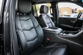 Used 2018  Cadillac Escalade ESV 4d SUV 4WD Platinum at Pre-Owned Plus near San Antonio, TX