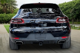 Used 2018  Porsche Macan 4d SUV AWD at Pre-Owned Plus near San Antonio&comma; TX