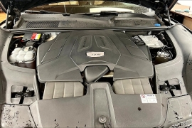 Used 2019  Porsche Cayenne 4d SUV AWD at Pre-Owned Plus near San Antonio&comma; TX