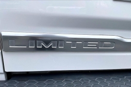 Used 2018  Ram 1500 2WD Crew Cab Longhorn Limited at Pre-Owned Plus near San Antonio&comma; TX