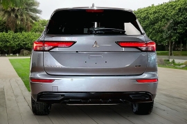 Used 2023  Mitsubishi Outlander SE FWD at Pre-Owned Plus near San Antonio&comma; TX