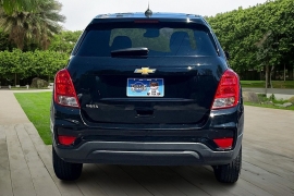 Used 2020  Chevrolet Trax 4d SUV FWD LS at Pre-Owned Plus near San Antonio&comma; TX