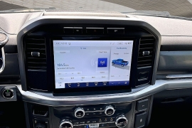Used 2022  Ford F-150 4WD LARIAT SuperCrew 5&period;5' Box at Pre-Owned Plus near San Antonio&comma; TX
