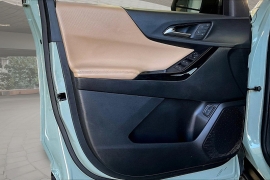 Used 2025  Chevrolet Equinox FWD 4dr ACTIV w&sol;XDB at Pre-Owned Plus near San Antonio&comma; TX