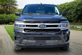 Used 2024  Ford Expedition Max XLT 4x4 at Pre-Owned Plus near San Antonio&comma; TX