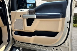 Used 2017 Ford Super Duty F-250 4WD Crew Cab Lariat at Pre-Owned Plus near San Antonio, TX