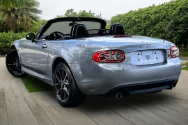 Used 2015  Mazda MX-5 Miata 2d Convertible Club Auto at Pre-Owned Plus near San Antonio&comma; TX