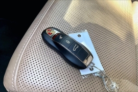 Used 2019  Porsche Macan 4d SUV AWD at Pre-Owned Plus near San Antonio&comma; TX