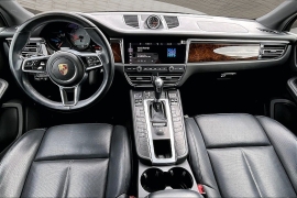 Used 2020  Porsche Macan 4d SUV AWD S at Pre-Owned Plus near San Antonio&comma; TX