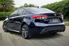 Used 2020  Toyota Corolla 4d Sedan SE CVT at Pre-Owned Plus near San Antonio, TX
