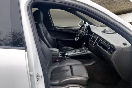 Used 2017  Porsche Macan 4d SUV AWD S at Pre-Owned Plus near San Antonio&comma; TX