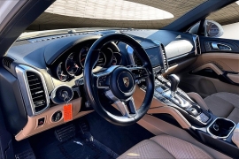 Used 2018  Porsche Cayenne 4d SUV AWD Platinum at Pre-Owned Plus near San Antonio&comma; TX