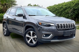 Used 2019  Jeep Cherokee 4d SUV 4WD Limited 3&period;2L at Pre-Owned Plus near San Antonio&comma; TX