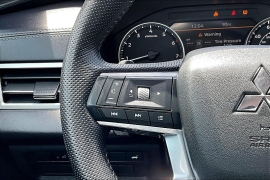 Used 2022  Mitsubishi OUTLANDER SE FWD at Pre-Owned Plus near San Antonio&comma; TX