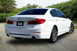 Used 2019  BMW 5 Series 530i Sedan at Pre-Owned Plus near San Antonio&comma; TX