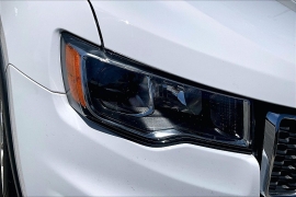 Used 2018  Jeep Grand Cherokee 4d SUV 2WD Laredo at Pre-Owned Plus near San Antonio&comma; TX