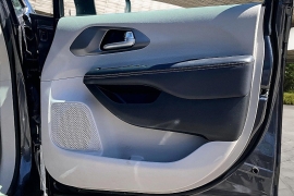 Used 2023  Chrysler Pacifica Touring L FWD at Pre-Owned Plus near San Antonio&comma; TX