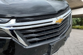 Used 2023  Chevrolet Equinox FWD 4dr LT w&sol;1LT at Pre-Owned Plus near San Antonio&comma; TX