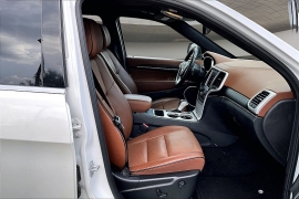 Used 2018  Jeep Grand Cherokee 4d SUV 2WD Summit V6 at Pre-Owned Plus near San Antonio&comma; TX