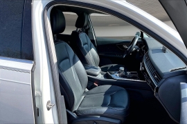 Used 2019  Audi Q7 4d SUV 3&period;0T Quattro Premium Plus at Pre-Owned Plus near San Antonio&comma; TX