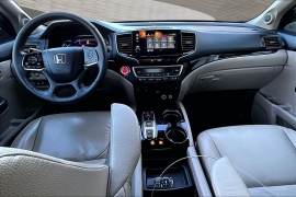 Used 2020  Honda Pilot 4d SUV FWD Touring 8-Passenger at Pre-Owned Plus near San Antonio&comma; TX