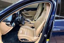 Used 2019  Porsche Panamera 4d Hatchback RWD at Pre-Owned Plus near San Antonio&comma; TX