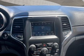 Used 2018  Jeep Grand Cherokee 4d SUV 2WD Laredo at Pre-Owned Plus near San Antonio&comma; TX