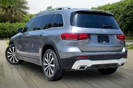 Used 2022  Mercedes-Benz GLB GLB 250 SUV at Pre-Owned Plus near San Antonio&comma; TX