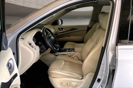Used 2019  INFINITI QX60 4d SUV FWD LUXE at Pre-Owned Plus near San Antonio&comma; TX