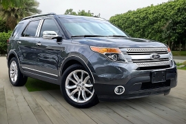 Used 2015  Ford Explorer 4d SUV FWD XLT at Pre-Owned Plus near San Antonio&comma; TX