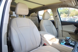 Used 2019  Audi Q7 4d SUV 3&period;0T Quattro Prestige at Pre-Owned Plus near San Antonio&comma; TX