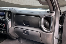 Used 2020  Chevrolet Silverado 1500 2WD Crew Cab LT Texas Edition at Pre-Owned Plus near San Antonio&comma; TX