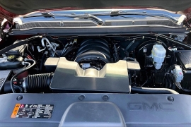 Used 2019  GMC Yukon 4d SUV 4WD Denali at Pre-Owned Plus near San Antonio&comma; TX