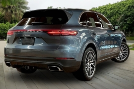 Used 2019  Porsche Cayenne 4d SUV AWD at Pre-Owned Plus near San Antonio&comma; TX