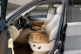 Used 2020  Jeep Grand Cherokee 4d SUV 4WD Overland V8 at Pre-Owned Plus near San Antonio&comma; TX