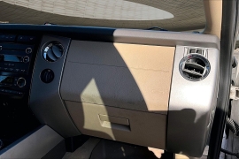 Used 2013  Ford Expedition 4d SUV 2WD XLT at Pre-Owned Plus near San Antonio&comma; TX