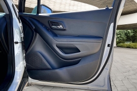 Used 2021  Chevrolet Trax FWD 4dr LS at Pre-Owned Plus near San Antonio&comma; TX