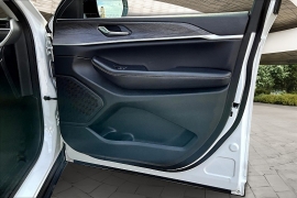 Used 2023  Jeep Grand Cherokee Limited 4x2 at Pre-Owned Plus near San Antonio&comma; TX