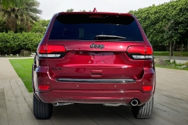 Used 2018  Jeep Grand Cherokee 4d SUV 4WD Laredo Altitude at Pre-Owned Plus near San Antonio&comma; TX