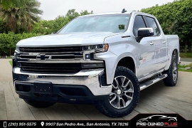 Used 2020  Chevrolet Silverado 1500 2WD Crew Cab LT Texas Edition at Pre-Owned Plus near San Antonio&comma; TX
