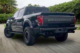 Used 2025  Ford F-150 4WD Raptor SuperCrew 5&period;5' Box at Pre-Owned Plus near San Antonio&comma; TX