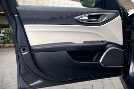 Used 2020  Alfa Romeo Giulia 4d Sedan RWD Sport at Pre-Owned Plus near San Antonio&comma; TX